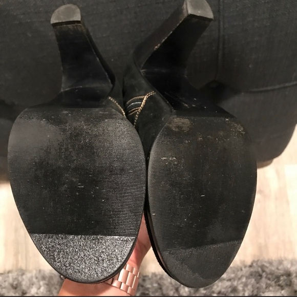 Italian Black Suede Boots - Picture 4 of 4